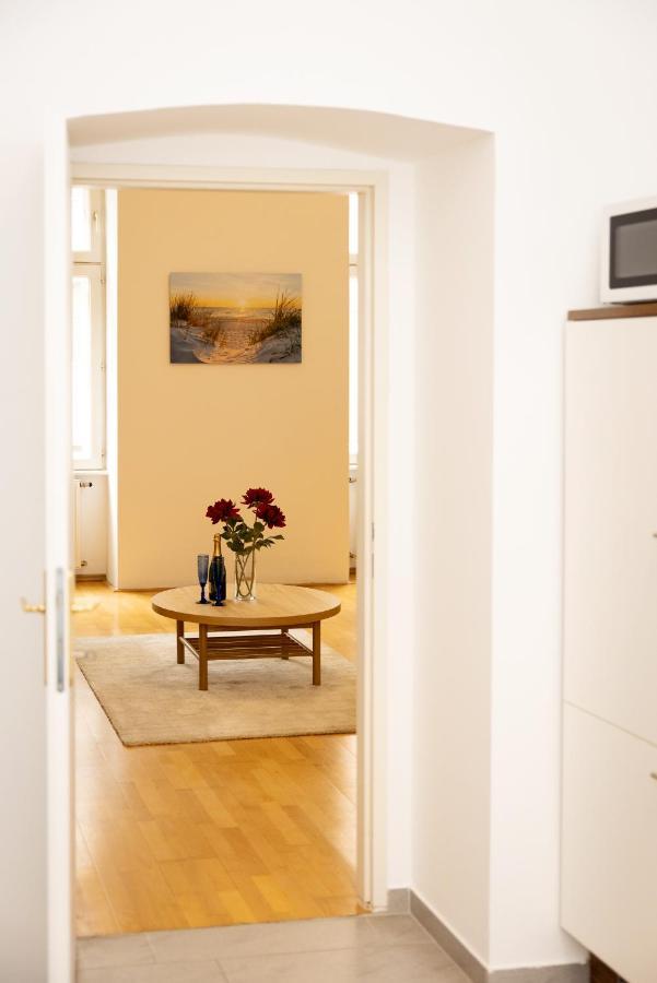 Premium 80 M2 Apartment - Free Parking Відень Екстер'єр фото